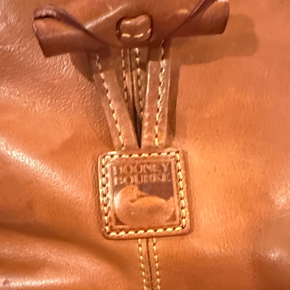Dooney & Bourke Tan Leather Crossbody Bag - Picture 4 of 11